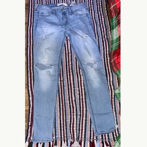 Light low rise super skinny pants